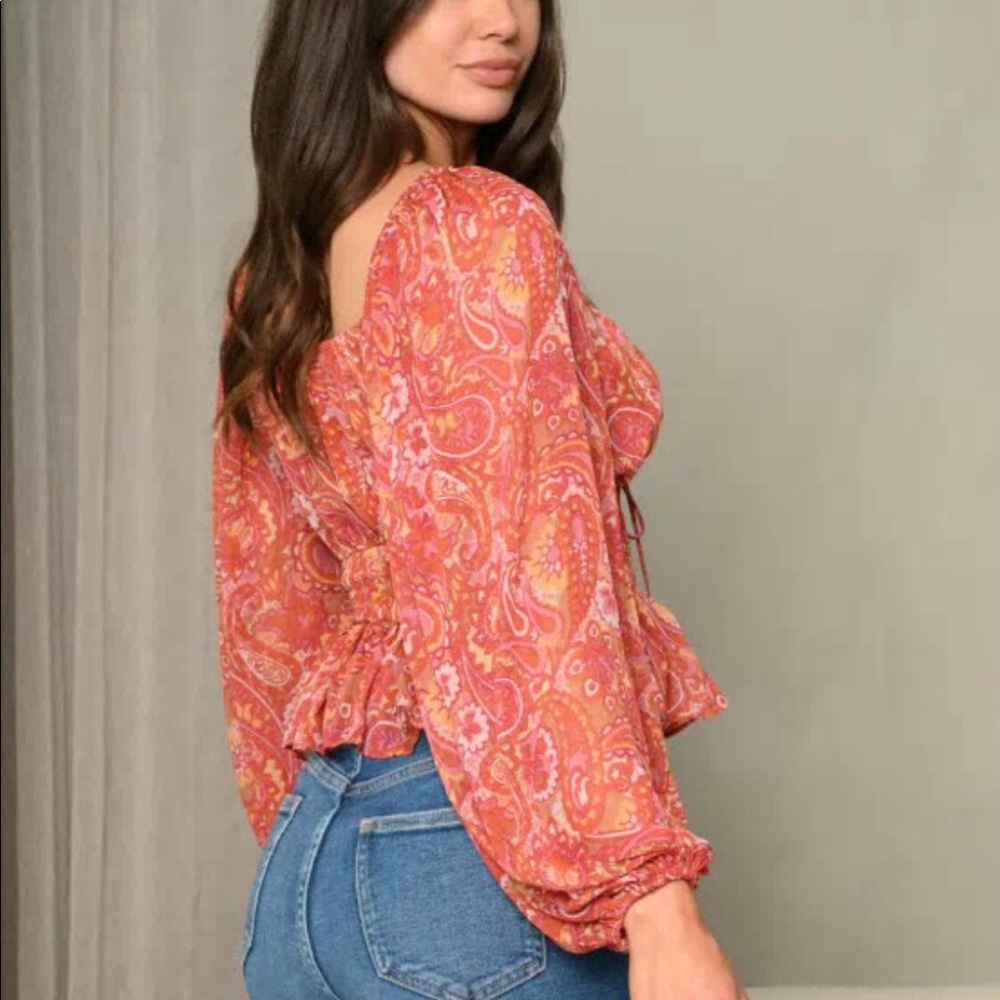 #16 Paisley Print top - Picture 4 of 4